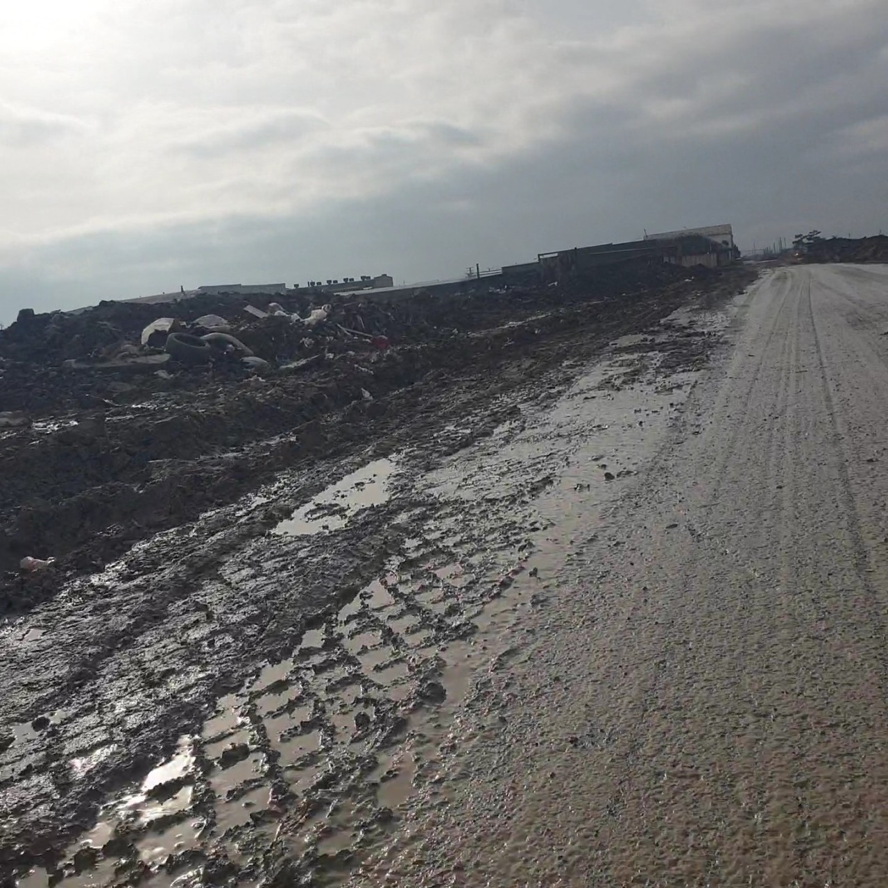 Bu yol “Balaxanıneft”in mühafizəsi altında sıradan çıxarılır - FOTOLAR